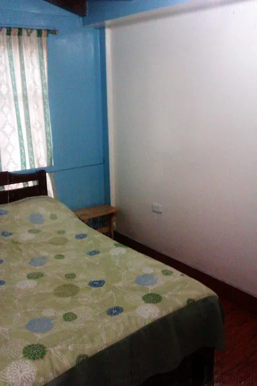 Hostal Yumbo Imperial Quito Hotel